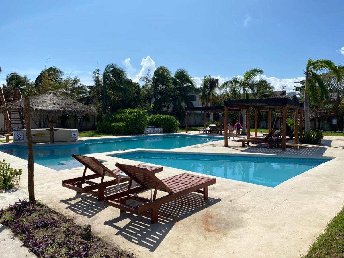 פוארטו מורלוס Hotel & Beach Club Ojo De Agua מראה חיצוני תמונה