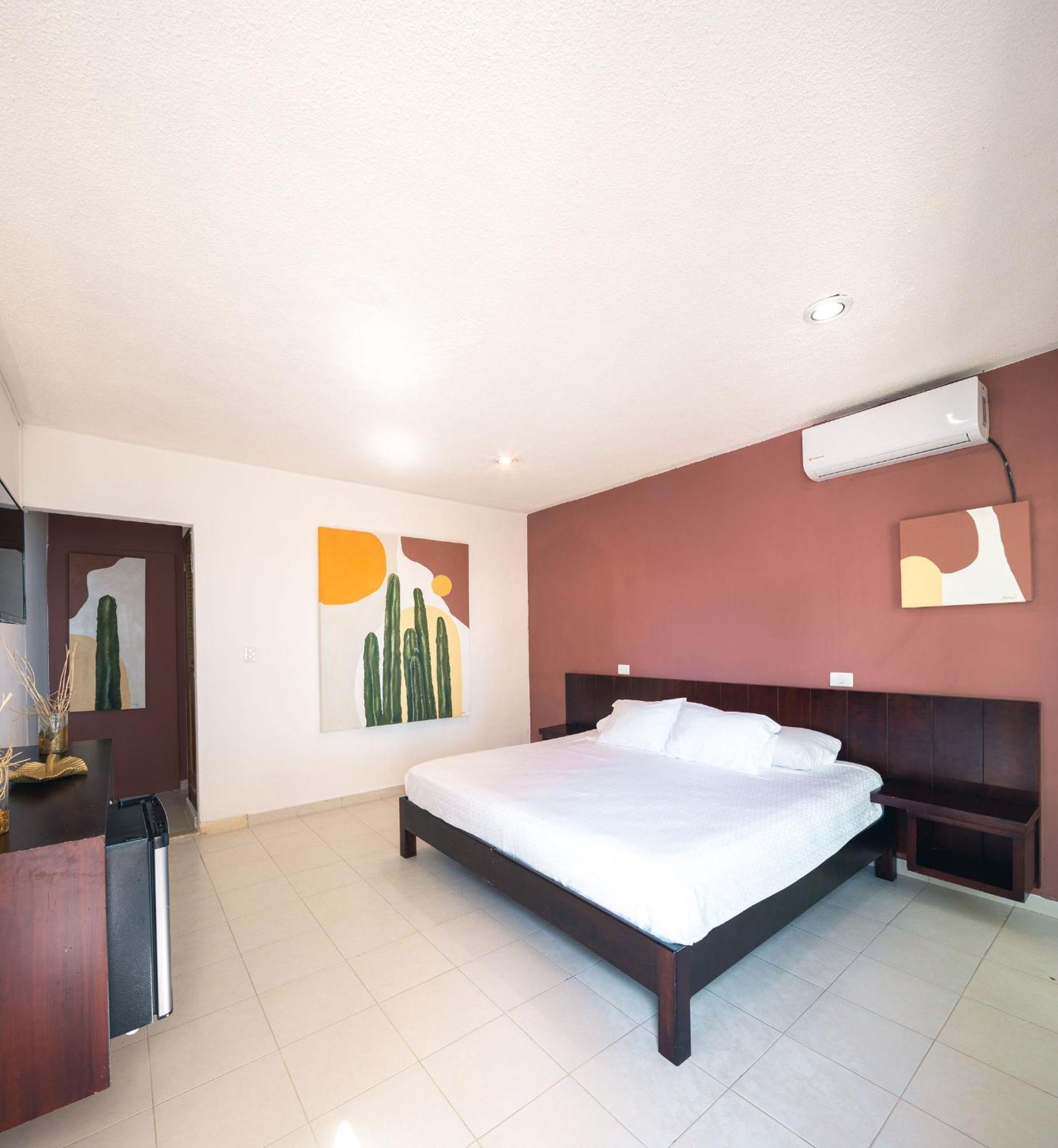 פוארטו מורלוס Hotel & Beach Club Ojo De Agua מראה חיצוני תמונה